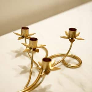 Daphne Candle Holder